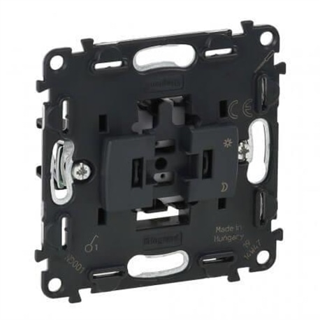 VALENA L-INTERRUPTOR 10AX 752001 - 752001